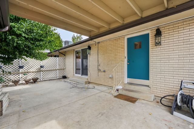 983 E 5400 S, South Ogden, UT 84405
