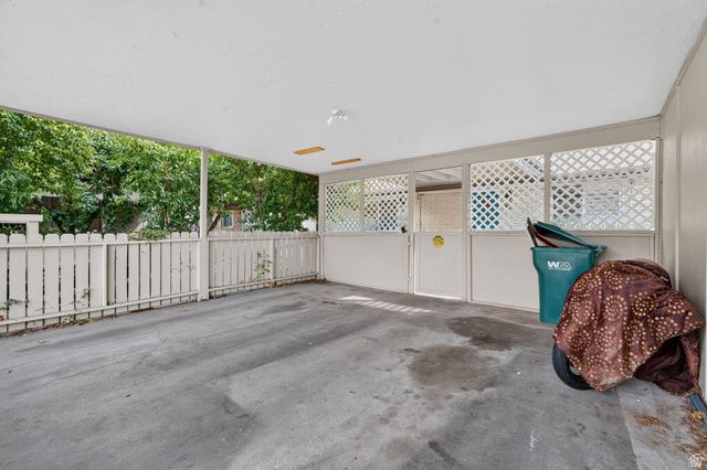 983 E 5400 S, South Ogden, UT 84405