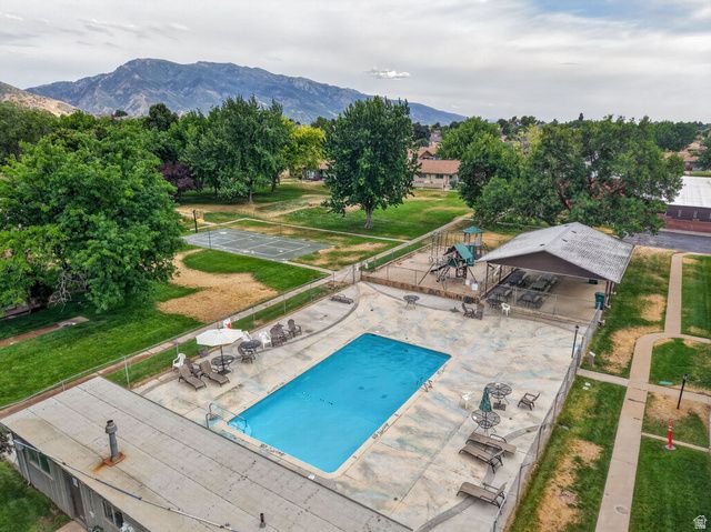 983 E 5400 S, South Ogden, UT 84405