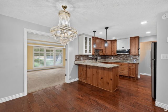 983 E 5400 S, South Ogden, UT 84405