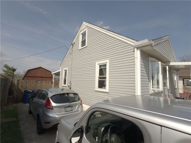 335 N Garland Avenue, Dayton, OH 45403