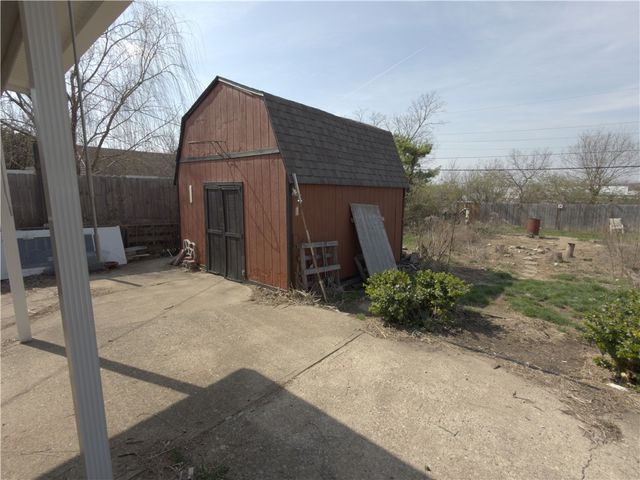 335 N Garland Avenue, Dayton, OH 45403