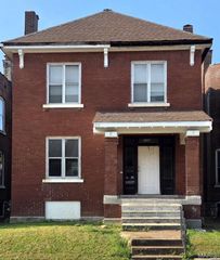 4166 Farlin Avenue, St Louis, MO 63115
