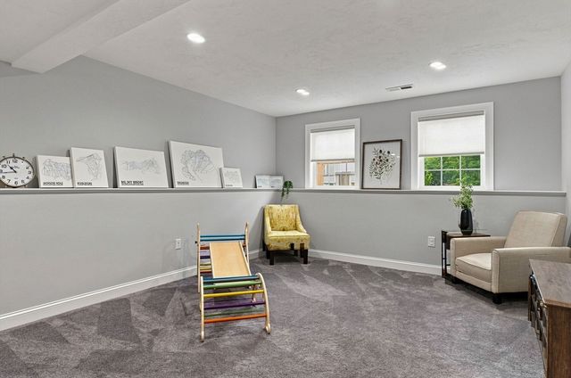 12 Gove Rd, Billerica, MA 01821