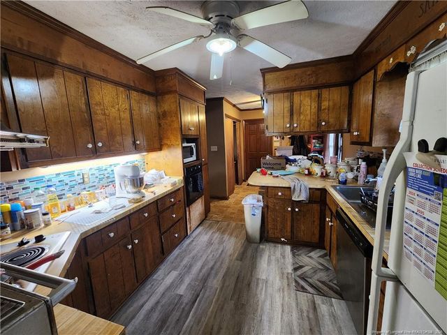 203 Wolcott Court, Fayetteville, NC 28314