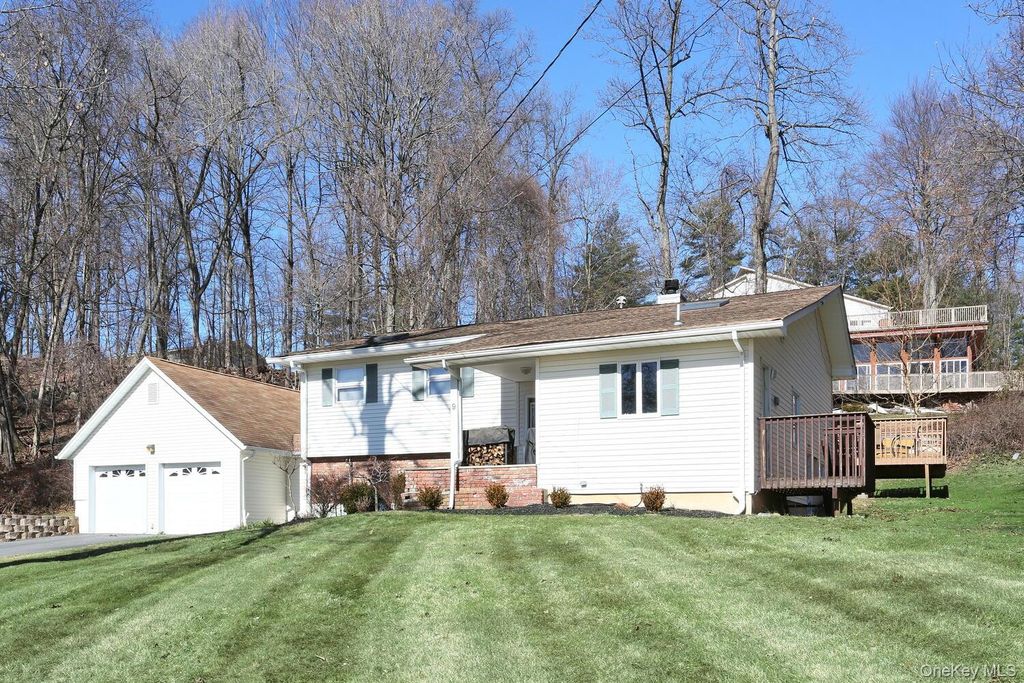 9 Charlotte Drive, Spring Valley, NY 10977 — photo 2