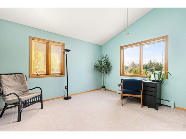 7598 Estate Cir, Niwot, CO 80503