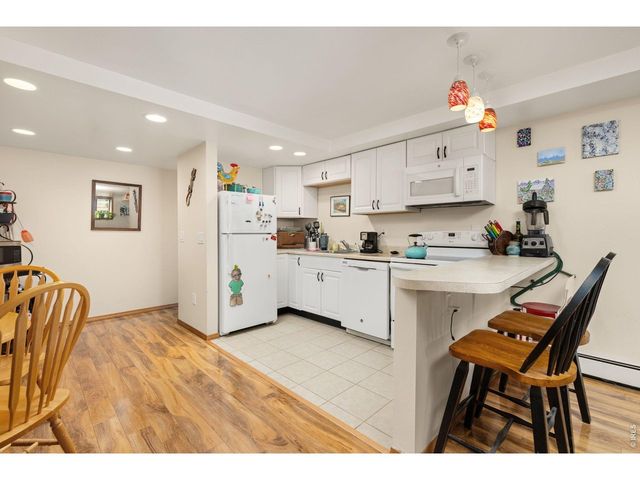 7598 Estate Cir, Niwot, CO 80503