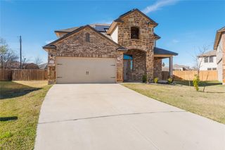 1129 Ibis Falls LOOP, Jarrell, TX 76537