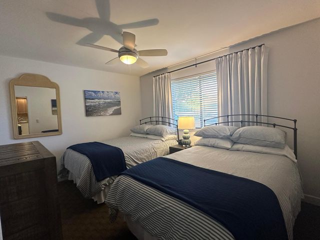 402 Club Drive, Palm Beach Gardens, FL 33418