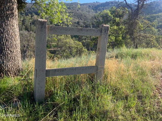 28600 Ridgeview Court, Tehachapi, CA 93561