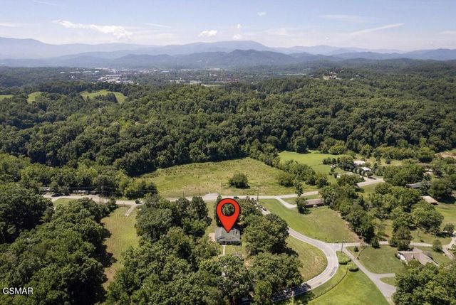 570 Cate Road, Sevierville, TN 37862
