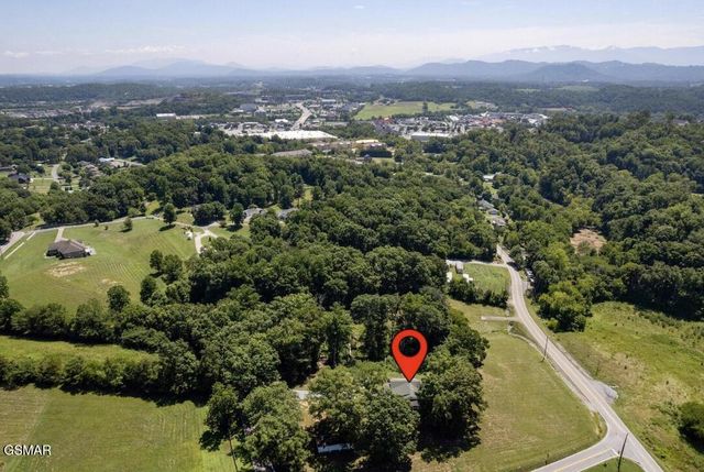 570 Cate Road, Sevierville, TN 37862