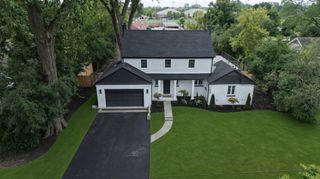 1288 Sunview Lane, Winnetka, IL 60093