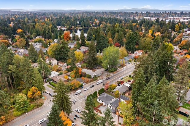 13007 1st Avenue NE, Seattle, WA 98125