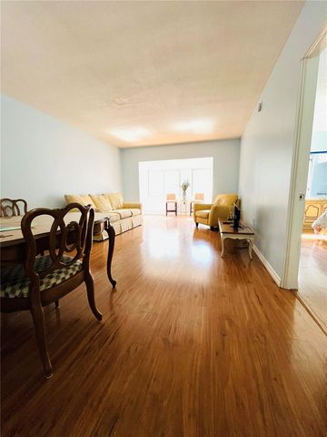 8651 10TH STREET N 210, St Petersburg, FL 33702