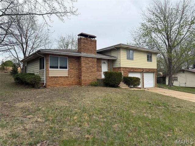 272 Vickie Lynn Lane, St Robert, MO 65584