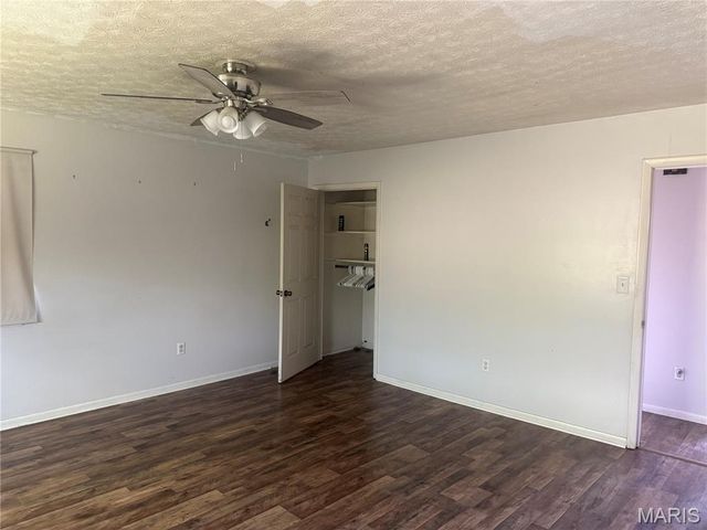 272 Vickie Lynn Lane, St Robert, MO 65584