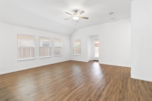 158 Coronella DR, Liberty Hill, TX 78642