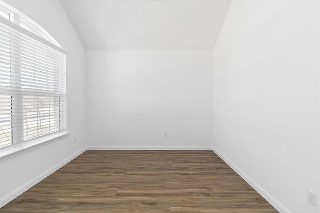 158 Coronella DR, Liberty Hill, TX 78642