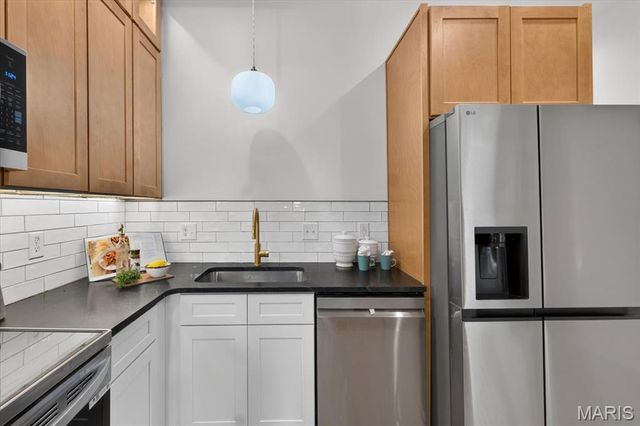1816 S 8th Street, St Louis, MO 63104