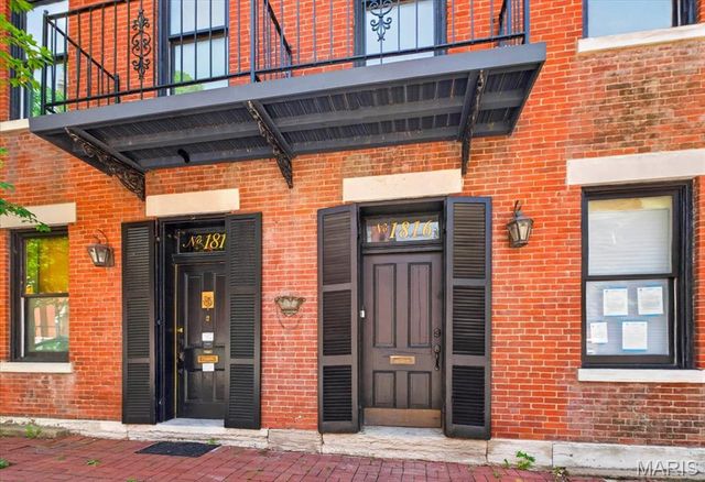 1816 S 8th Street, St Louis, MO 63104