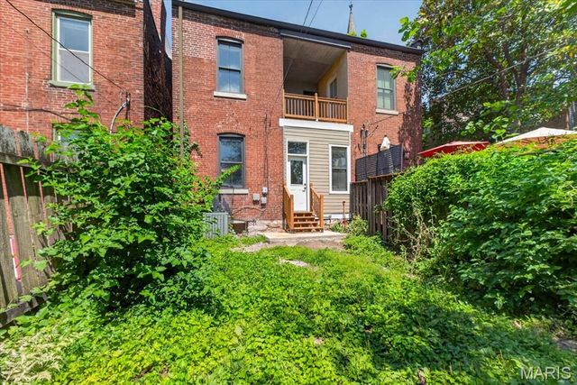 1816 S 8th Street, St Louis, MO 63104