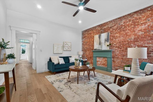 1816 S 8th Street, St Louis, MO 63104