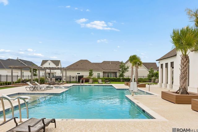 4935 Pembrooke Ave, Gonzales, LA 70737