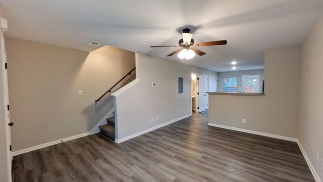 107 Smithson Ct Unit C, Clarksville, TN 37040