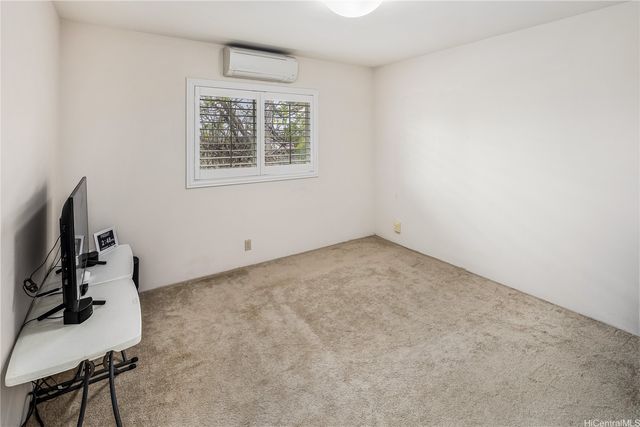 914 Hoomoana Street, Pearl City, HI 96782