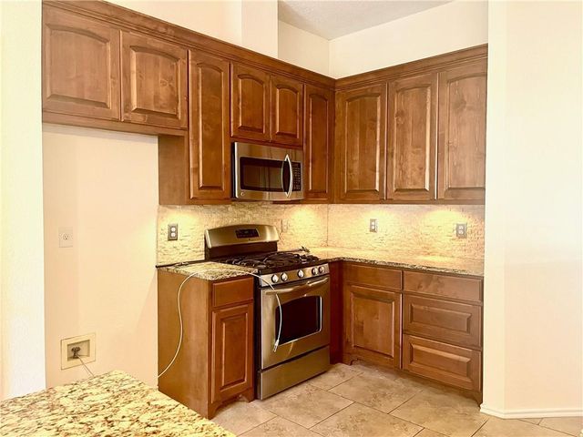 16831 Bailey Jean DR, Round Rock, TX 78681