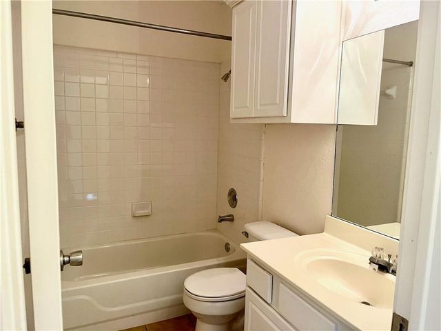 16831 Bailey Jean DR, Round Rock, TX 78681