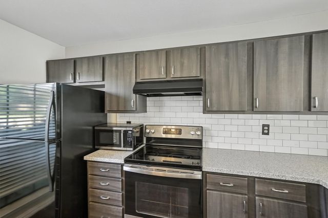 849 Bailey Drive, Cedar Hill, TX 75104