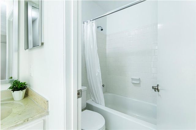 7 Scotland Place NW, Atlanta, GA 30318