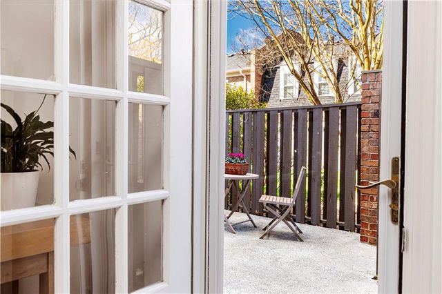 7 Scotland Place NW, Atlanta, GA 30318