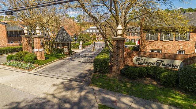 7 Scotland Place NW, Atlanta, GA 30318