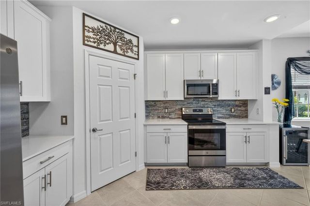 12050 Santaluz DR 101, Fort Myers, FL 33913