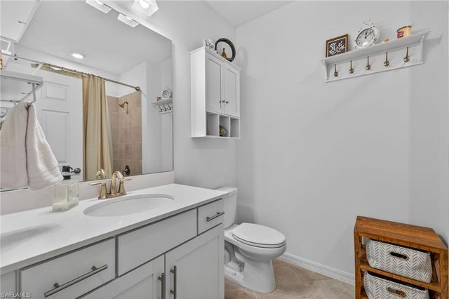 12050 Santaluz DR 101, Fort Myers, FL 33913