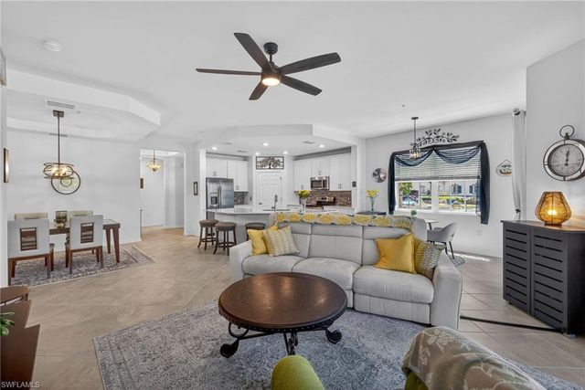 12050 Santaluz DR 101, Fort Myers, FL 33913