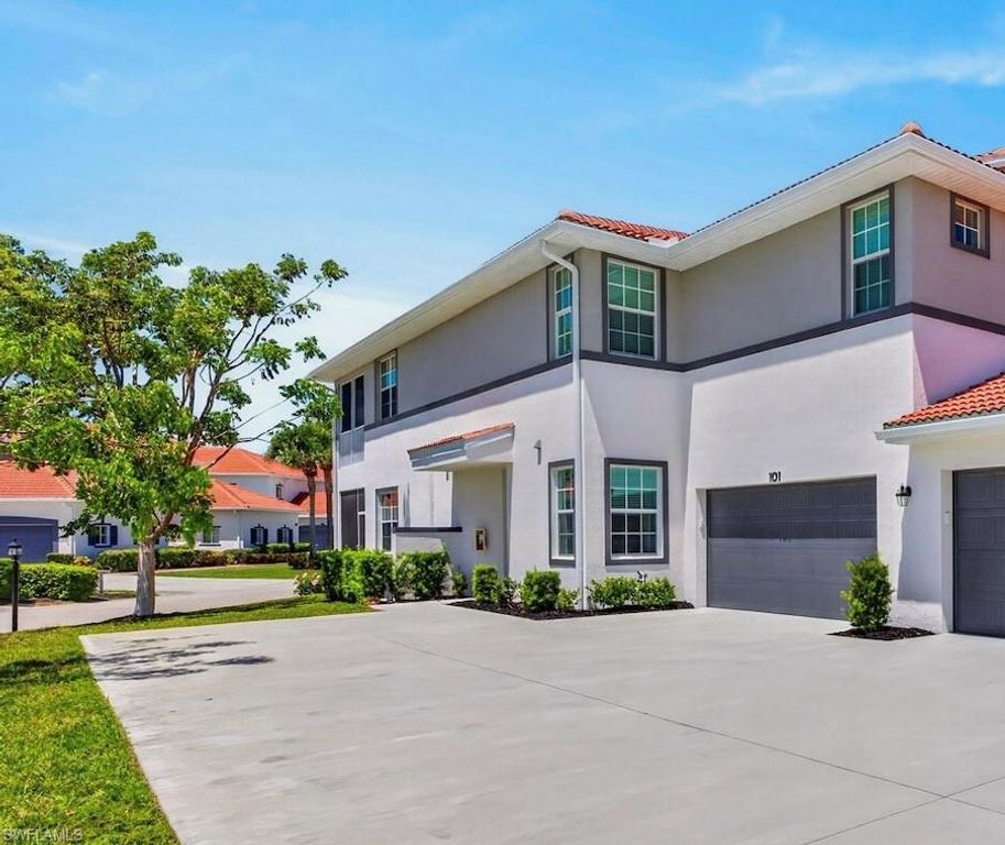 12050 Santaluz DR 101, FORT MYERS, FL 33913 — photo 3