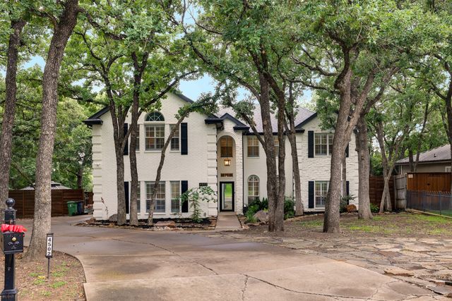 4502 Ridgecrest Drive, Arlington, TX 76017