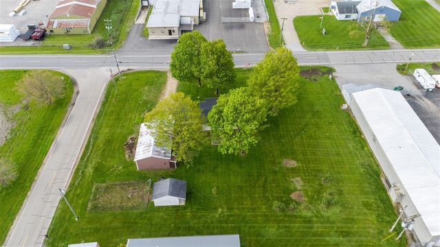 27532 May Street, Edwardsburg, MI 49112