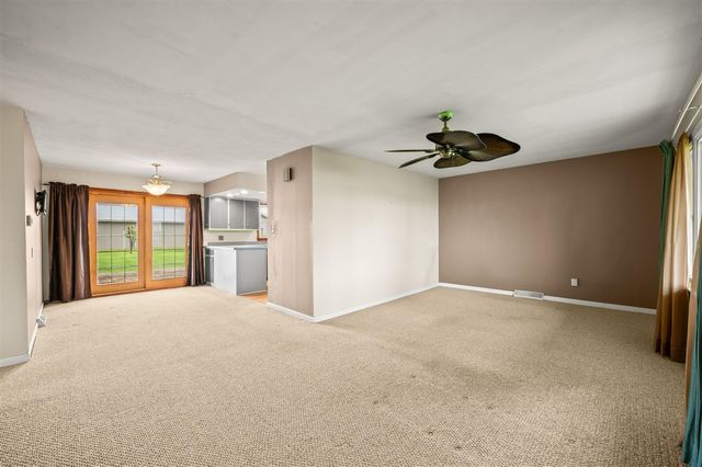 27532 May Street, Edwardsburg, MI 49112