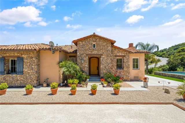 36505 Calle De Lobo, Murrieta, CA 92562