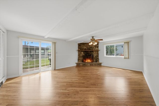 4847 W 84th Place, Burbank, IL 60459
