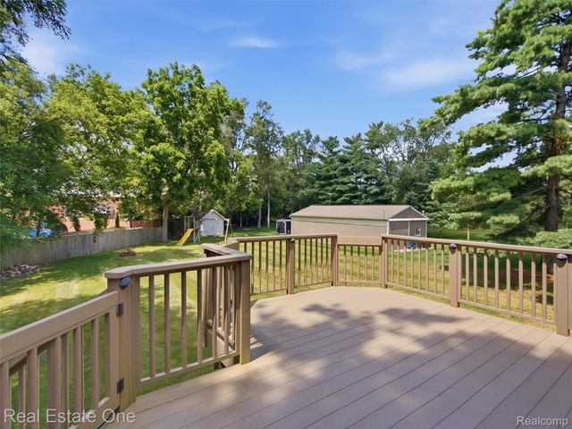 4125 Rural Street, Waterford Charter Township, MI 48329