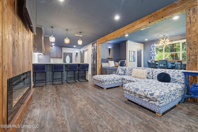 141 Caldwell Avenue, Biloxi, MS 39530