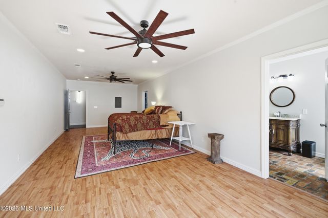 141 Caldwell Avenue, Biloxi, MS 39530