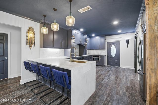 141 Caldwell Avenue, Biloxi, MS 39530